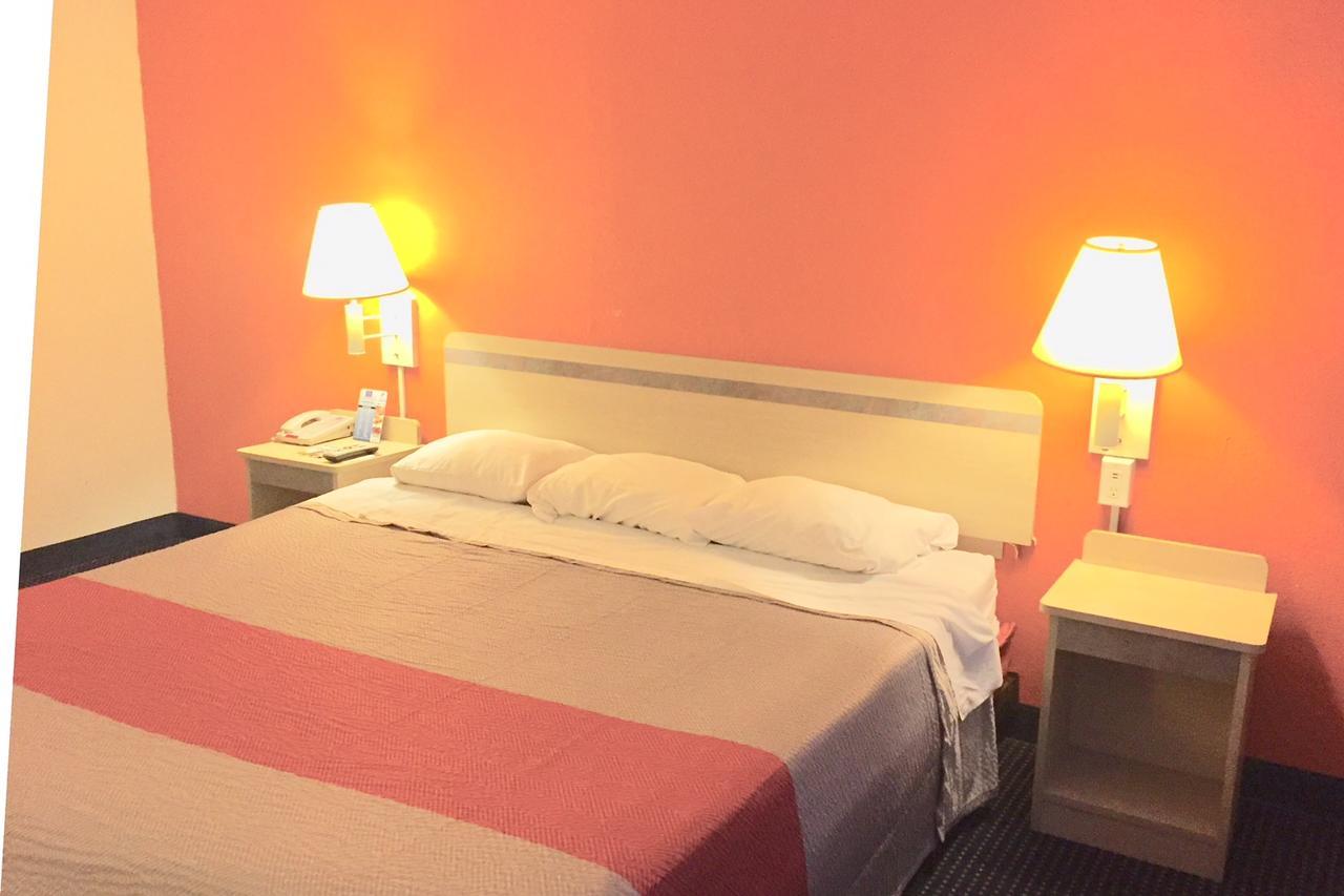 Red Carpet Inn Gibbstown Zewnętrze zdjęcie